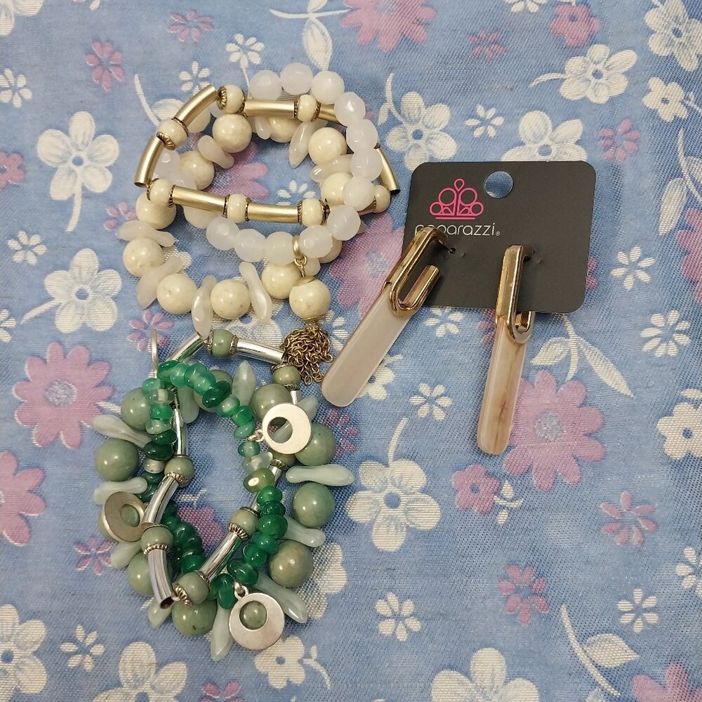 3156 Lot of 6 Bracelets and One Pair of Paparazzi Earrings